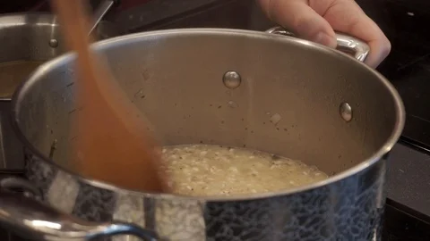 Stewing rice in wine Stock Footage 112127059