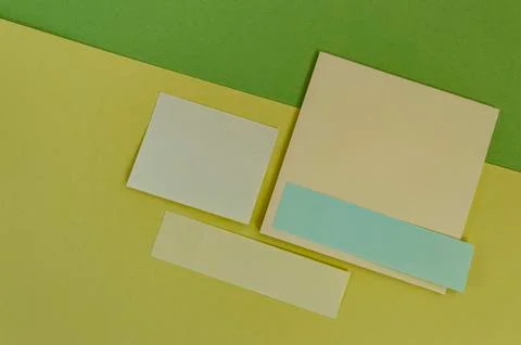Stickers for notes in the office to learn yellow and green background copy sp Stock Photos