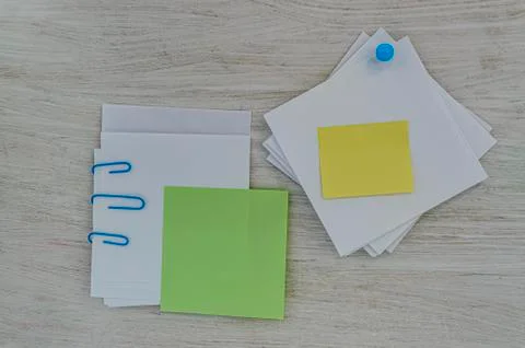 Stickers for study and office notes on a white wooden background copy space Foto stock