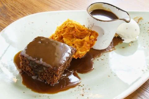 Sticky toffee pudding Stock Photos
