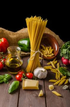 Still life photo, background with pasta and cheese Foto stock