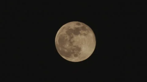 Still shot of a full moon with a brown color tone Vidéo 52325437
