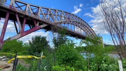 Still View of the Hell Gate Bridge Video stock 139290899