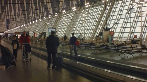 Still view with walking crowd asian Chinese people passengers Stock-Footage 157967191