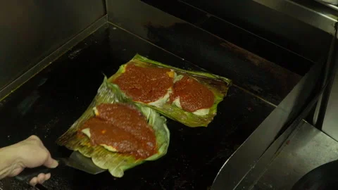 Stingray Cooking 60fps 스톡 동영상 316072347