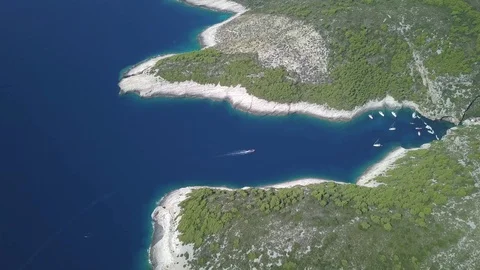 Stiniva Beach 動画素材 95221954