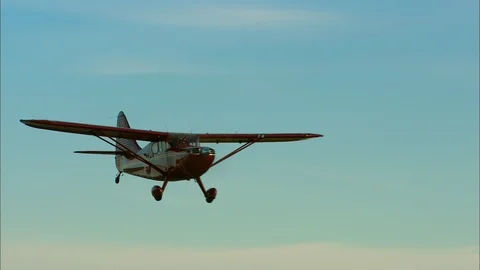 Stinson Stationwagon Fly By Vídeo Stock 86331879
