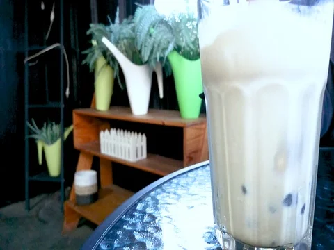 Stir in a boba bubble drink Video stock 124512827