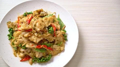 Stir-fried beef with vegetables on white plate Stock Photos