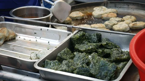 Stir-fried Chinese Chive Dumpling Stock Footage 106191504