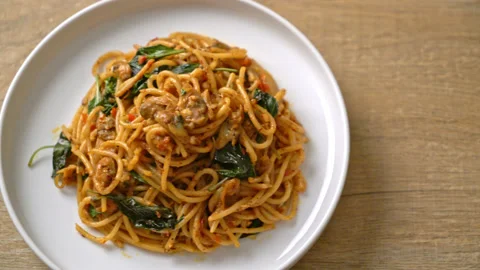Stir Fried Spaghetti with Clam and Chilli Paste - Fusion food style Stock Footage 204787150
