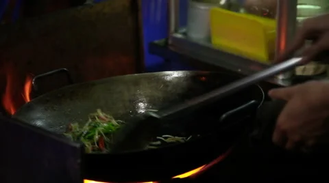 Stir fry noodles prepared 스톡 동영상 59304390