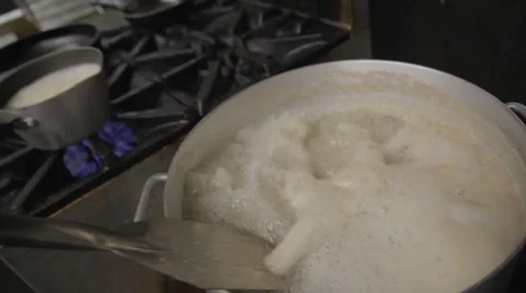 Stirring Boiling Broth In Large Pot Stockbeeldmateriaal 42429343