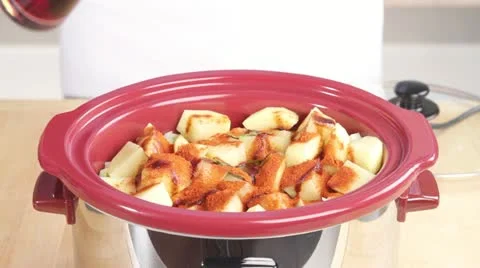 Stock and red wine being added to potato stew 스톡 동영상 24656658