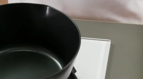 Stock being added to a pot 스톡 동영상 24642183