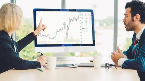 Stock market data chart analysis by ingenious computer software Stock-Fotos