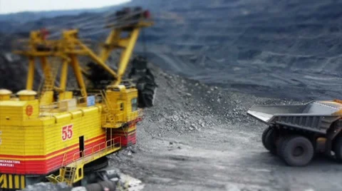 Stock Video Footage Mining Dump Truck loading excavator heavy track 스톡 동영상 8558340