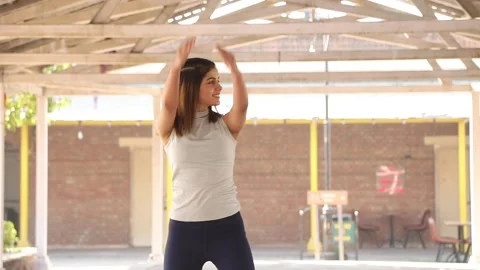 Pullover aerobic exercise. 스톡 동영상 234507265