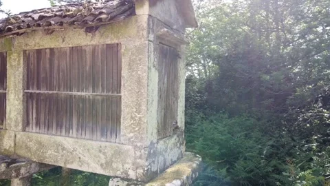 Stone barn called hrreo that is an old system of storage of the harvest in Ga Video stock 132513252