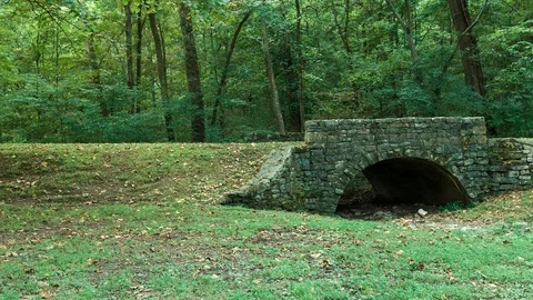 Stone Bridge Pan 스톡 동영상 95079639