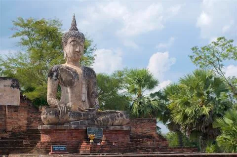 Stone Buddha statue of Wat Maechon Stock Photos