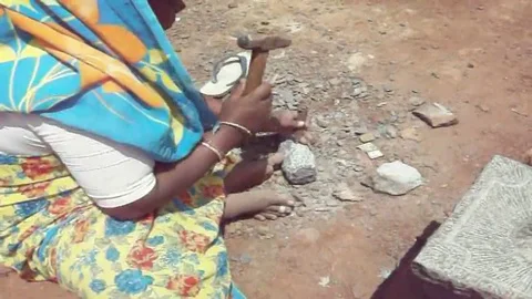 Stone Chiseling 動画素材 125073919