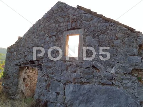 Stone house ruin Stock Photos