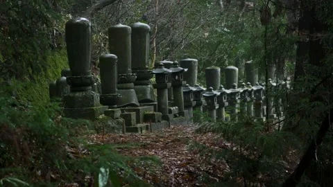 Stone lanterns and Buddhist structures 스톡 동영상 150945041