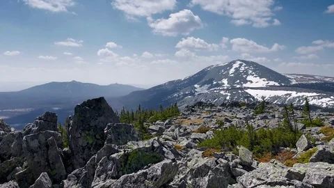Stone mountain valley landscape time lapse 動画素材 81365273