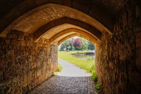 Stone passageway under bridge at Abingdon Stock-Fotos