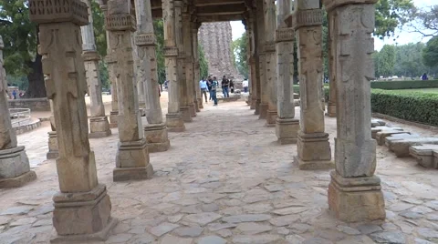 Stone pillars at the courtyard of Qutub Complex3 動画素材 46633074