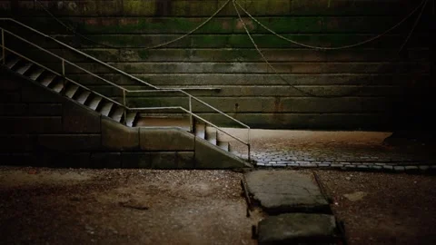 Stone stairs on the beach Vídeo Stock 144636086