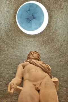 Stone statue of man Foto stock