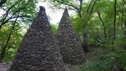 Stone tower Stockbeeldmateriaal 123948259