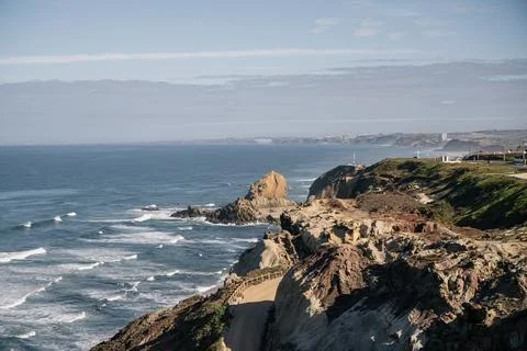 Stone viewpoint wall with ocean view in Santa Cruz Portugal Foto stock