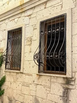 Stone window bars Stockfoto's