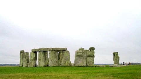 Stonehenge - 4K Stock Footage 77321495