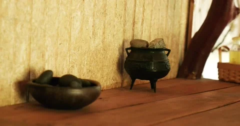 Stones in a pot Stock-Footage 140275033