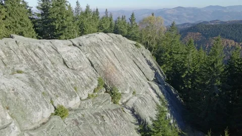 Stones on top of the mountain 库存影片 165164782