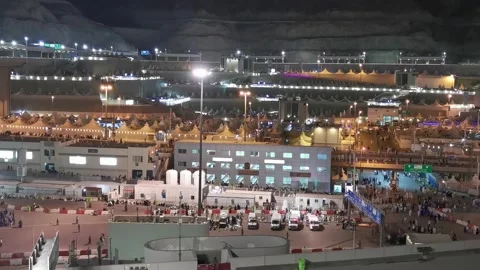 Stoning devil rituals location where Muslim hajj pilgrims perform the hajj. 스톡 동영상 274470499