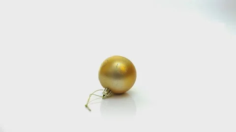 Stop motion animation with rotating Christmas tree balls Stock-Footage 143198173