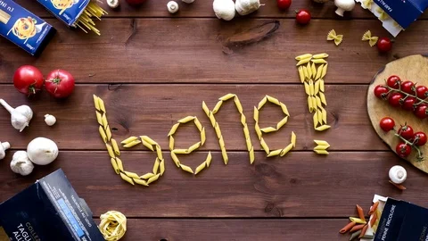 Stopm motion animation with pasta Video stock 82234581