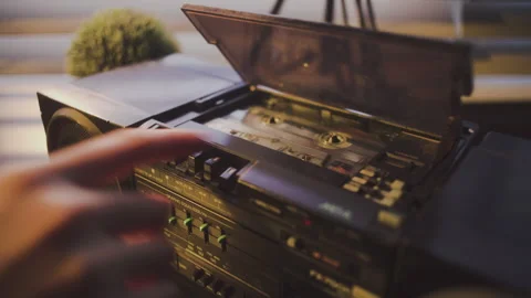 Stopping and ejecting a cassette tape Stockbeeldmateriaal 270319662