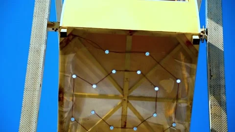 Stopping the Ferris Wheel Stock Footage 91810292
