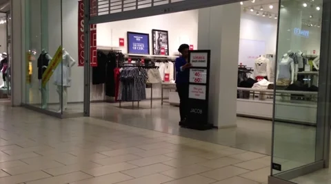 Store closing down at night inside coquitlam center mall. Stock Footage 43355350