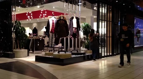 Store closing down at night inside coquitlam center mall. Stock Footage 46133675
