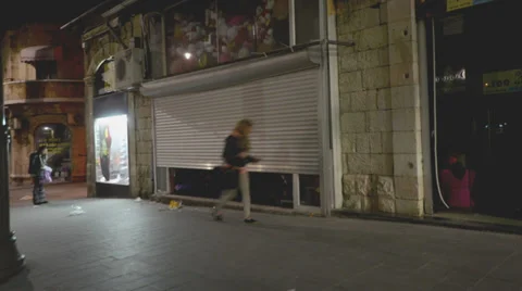 A store closing down at night in time lapse. Stock Footage 33721578