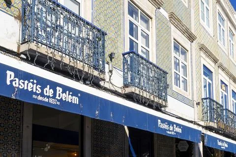 Storefront of Pasteis de Belem, famous Lisbon bakery renowned for its Portu.. Stock Photos