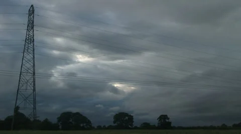 Storm blows in over power supply Video stock 40154633