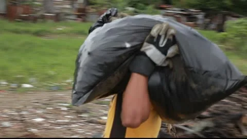 Storm cleanup 스톡 동영상 10564844